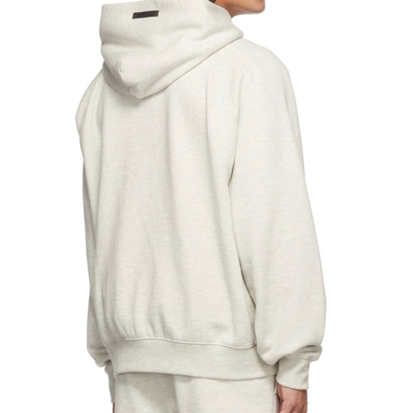 ✅ SOLD (23) NWT UNISEX Fear of God Essentials OATMEAL or OFF WHITE Small - Picture 5 of 5